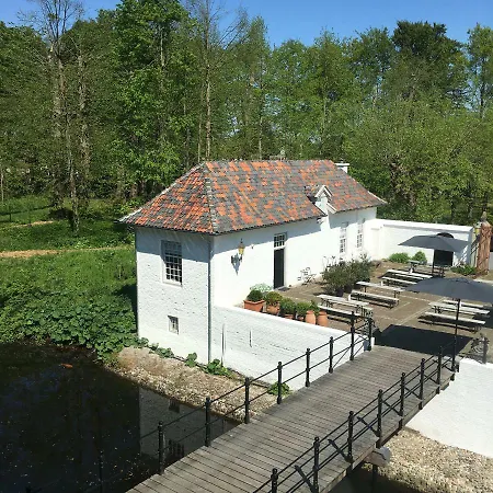 Holiday home Het Witte Kasteel